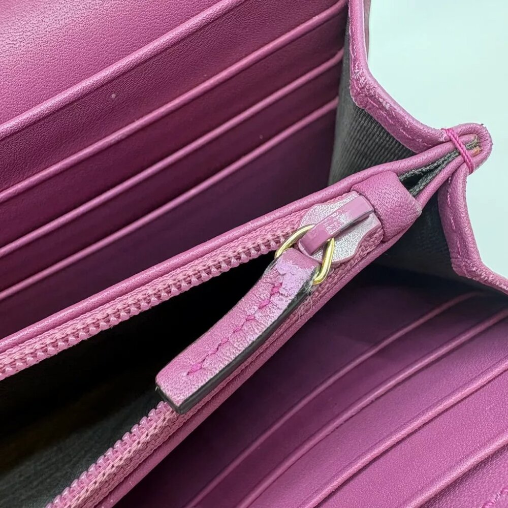 GUCCI GG Supreme Padlock Chain Wallet Red PVC - Picture 9 of 12